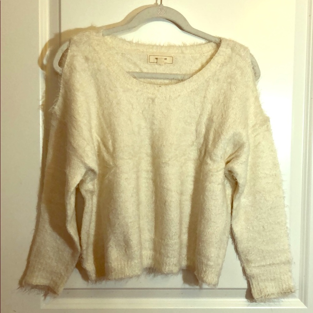 Off-shoulder Mohair sweater